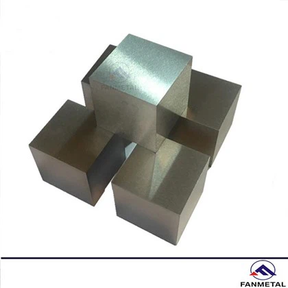 Wolframmetallwürfel
